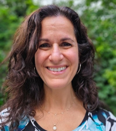 Elanna Chaser Headshot